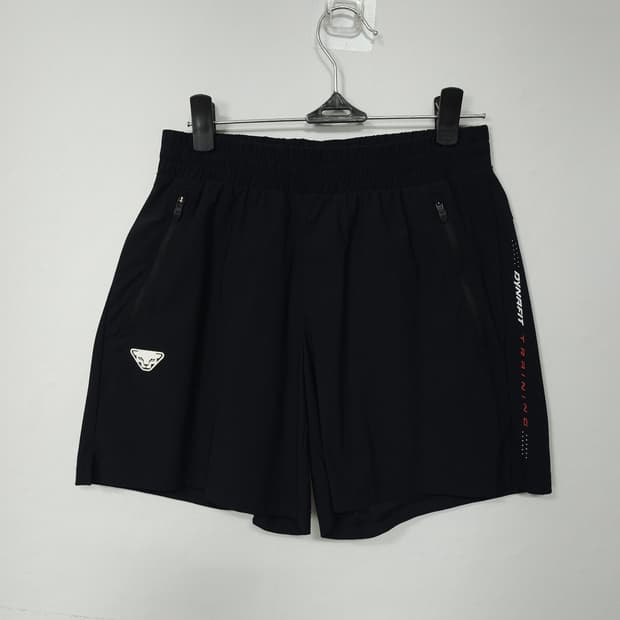 다이나핏 트레이닝 반바지 숏팬츠 블랙 XS 25인치새제품급