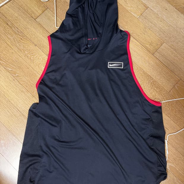 나이키 민소매 후드 티셔츠