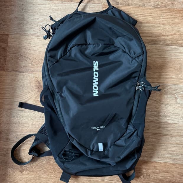 살로몬 백팩 10L