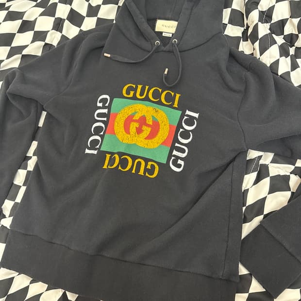 구찌 로고 후드티