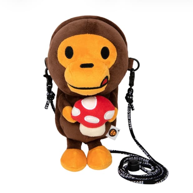 베이프 베이비 마일로 플러시 모바일 백 브라운