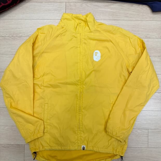 베이프 바람박이 M사이즈