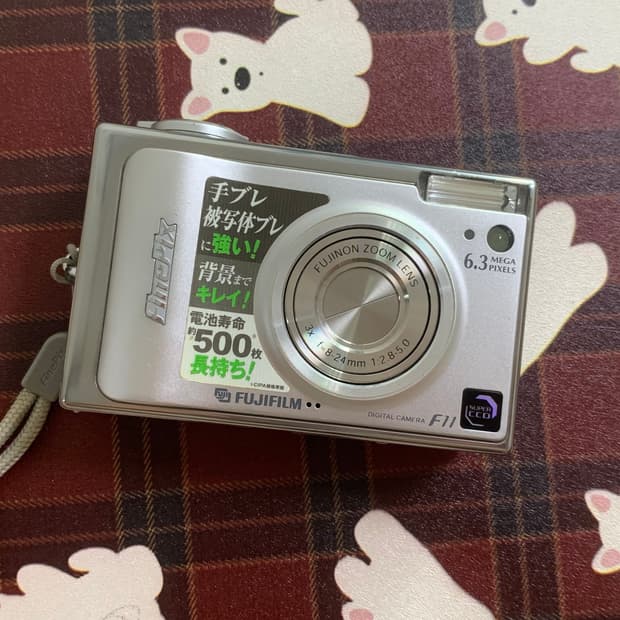 작례 디카 후지필름 파인픽스 f11 카메라 판매합니다