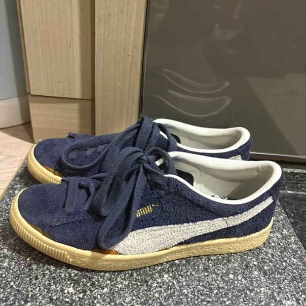 푸마 스웨이드 빈티지 네이비 스니커즈