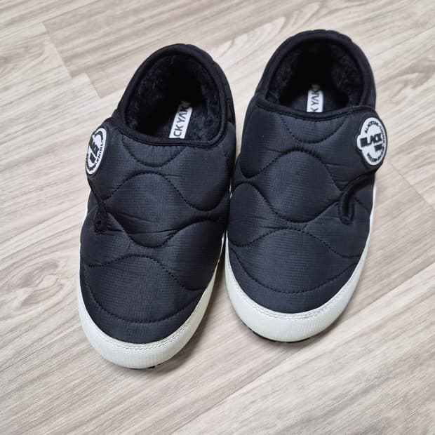 블랙야크 슬립온 퍼 부츠