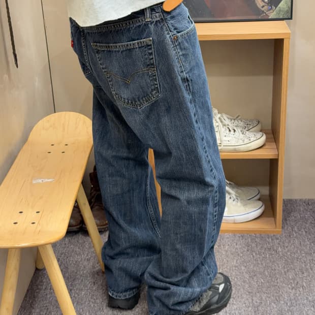 Levi’s 559 (34X32)