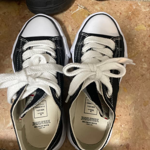 메종 미하라 야스히로 피터슨 OG 솔 캔버스 로우 스니커즈 블랙