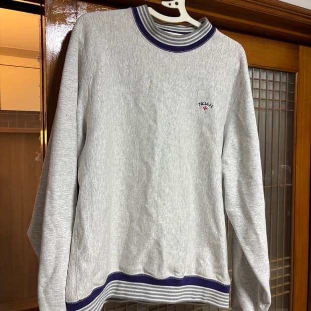 스트라이프 립 크루넥 애쉬 헤더 STRIPED RIB CREWNECK