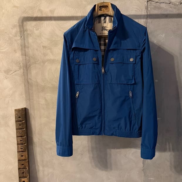 버버리 유틸리티 자켓 100