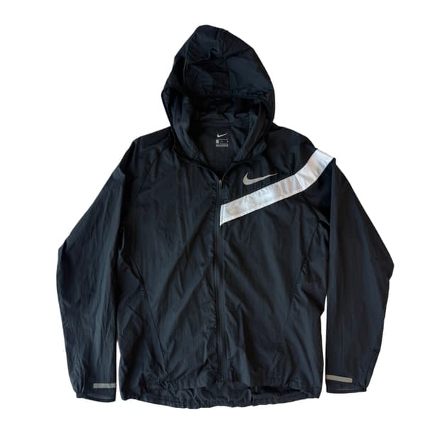 나이키 러닝 초경량바람막이 M