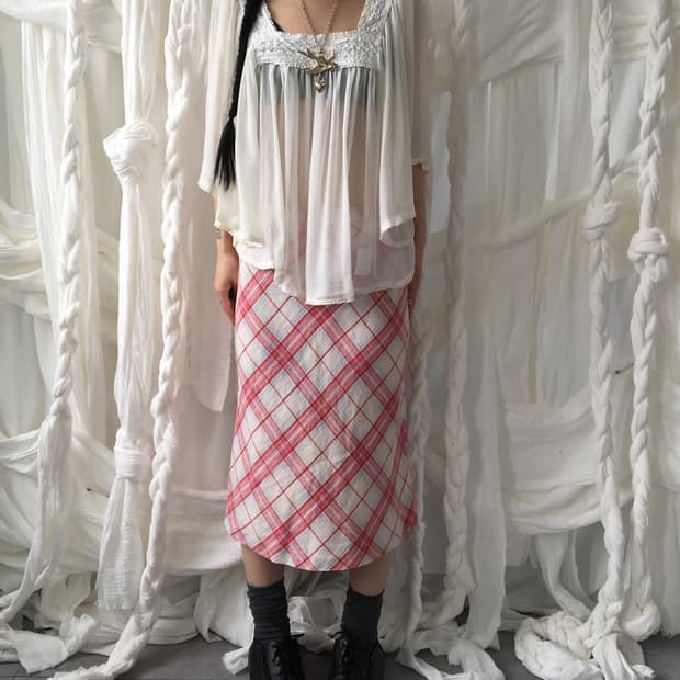 Crochet trimming cape mood top