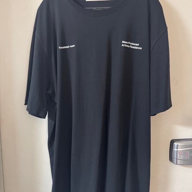 MPa TRANSLATED ROOM HANNAM TSHIRT