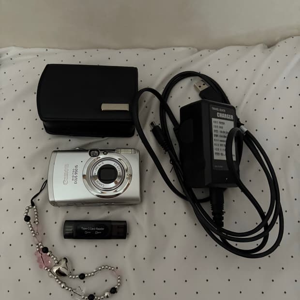 캐논 IXUS 950 IS / 빈티지 디카 / CCD 감성 / 정상작동