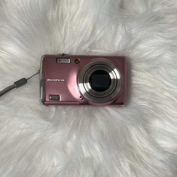 *풀박스* fujifilm f70exr 후지필름 파인픽스 핑크 빈티지디카