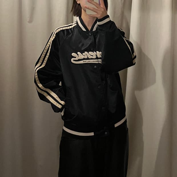 컨버스 스타디움 자켓 네이비