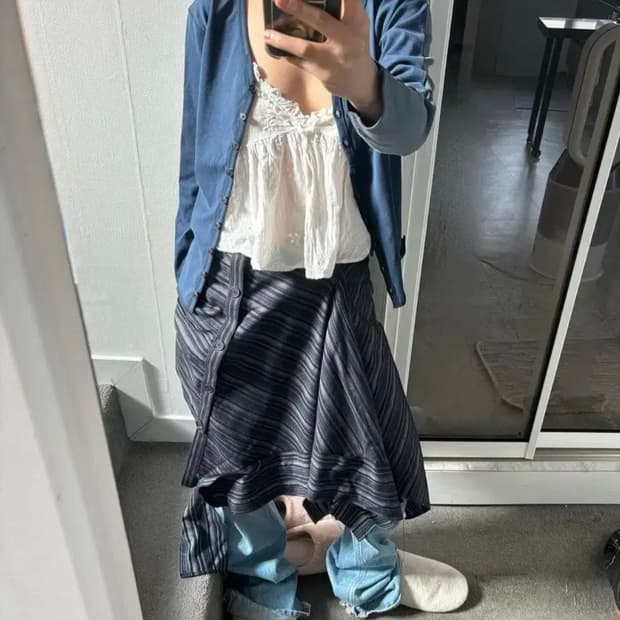 0tape 공테잎 가디건