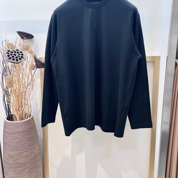 루이비통 인사이드아웃 긴팔 티셔츠