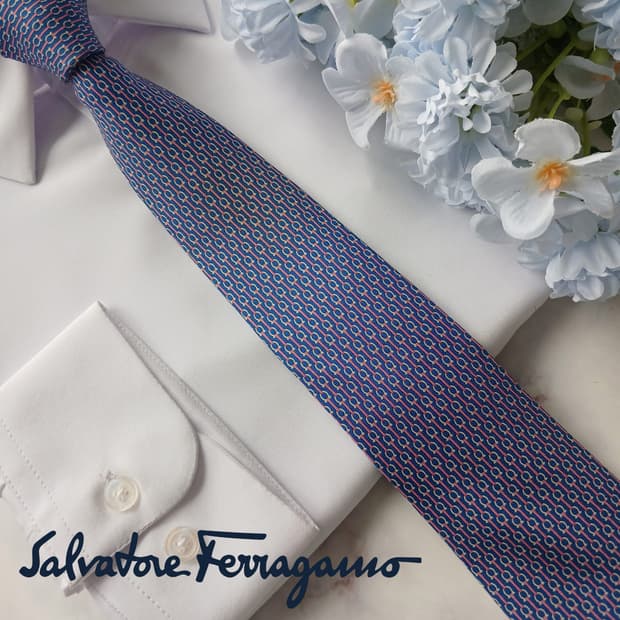살바토레 페라가모 넥타이 블루 간치니 패턴 8.8cm A등급 G30