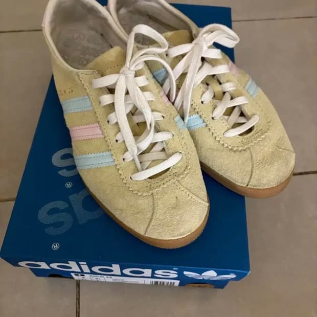 아디다스쾰른운동화