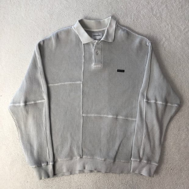 디네뎃 카라 니트