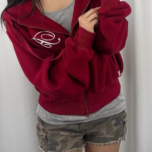 배드 블러드 투웨이 크롭 후드집업