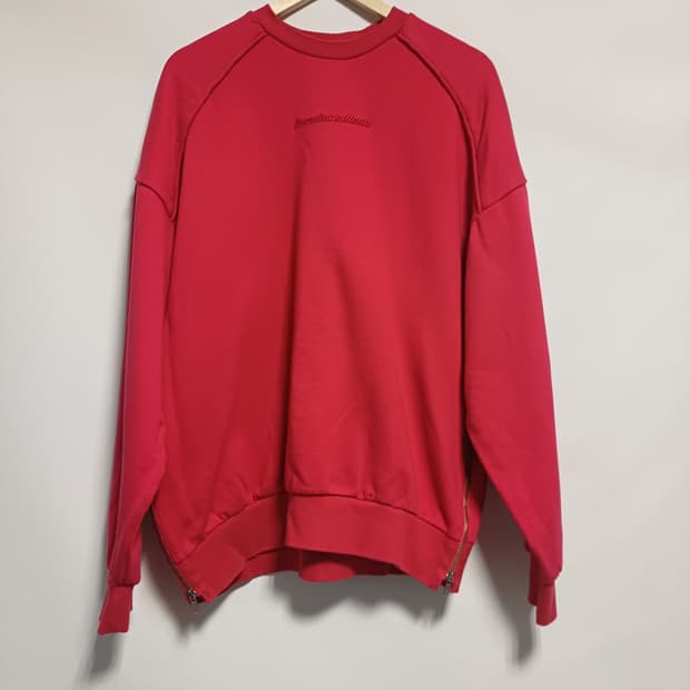 JUUN.J 준지 18FW 오버핏 레드 맨투맨 / 사이드지퍼