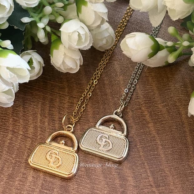 디올 로고 미니 핸드백 목걸이