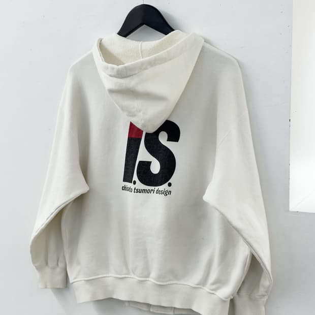 이세이미야케 IS 후드 집업