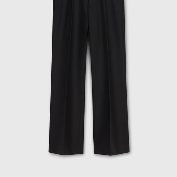 (새상품)타일레 카나비 플레어 트라우저 블랙 2