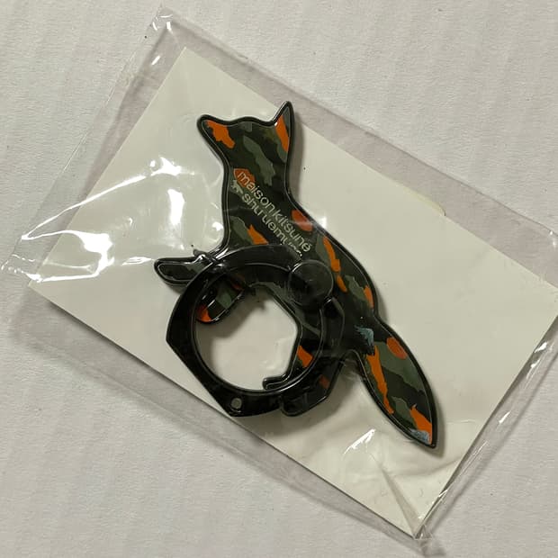 메종키츠네 X 슈에무라 카모 스마트폰링 그립톡