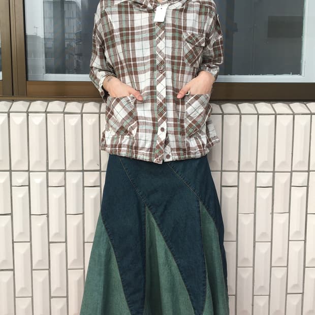 Check pattern hood jacket