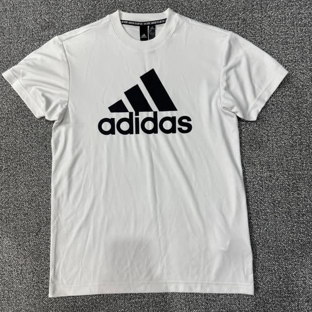 아디다스 기능성 반팔