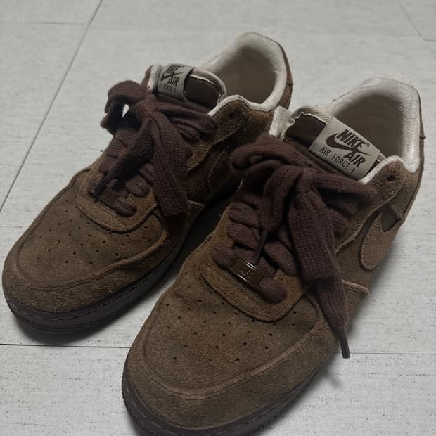 나이키 에어포스 1 07 카카오 와우 270