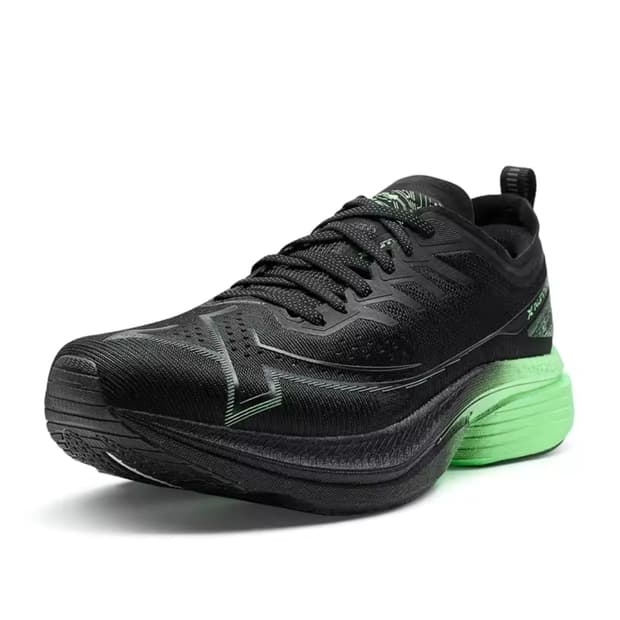 XTEP 원피스모델3.0  러닝화 270mm