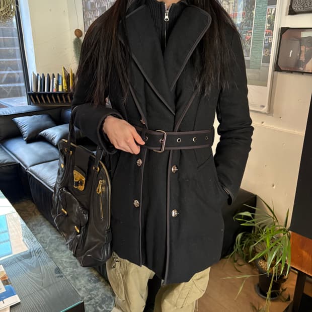 비비안웨스트우드 롱 푸퍼 코트