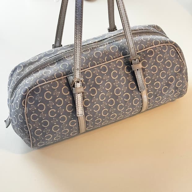 셀린느 마카담 실린더백 숄더백 (OS) 마카담 트리옹프