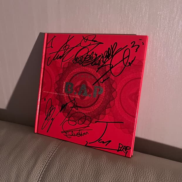 B.A.P 미니앨범 1집 멤버 전원 친필싸인 CD