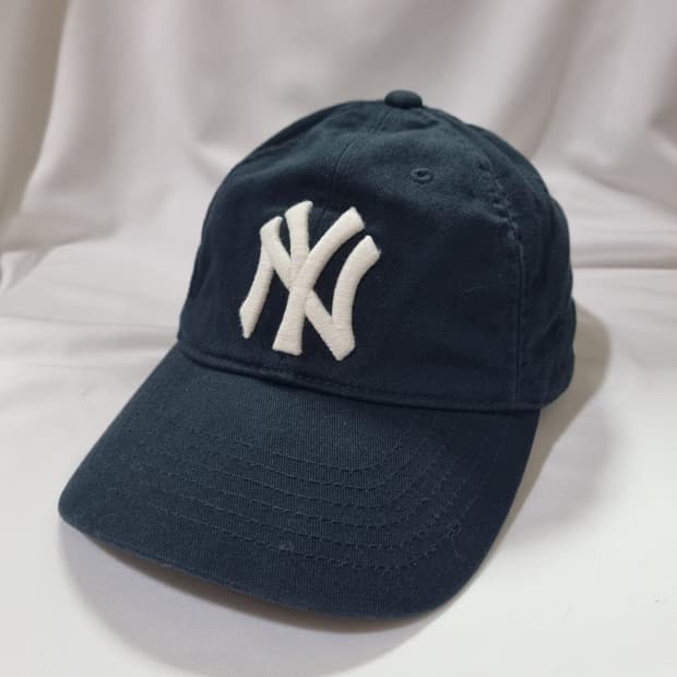 MLB 엠엘비 뉴욕 양키스 빅로고 볼캡 블랙