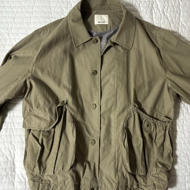 Beaker 카키 야상 점퍼