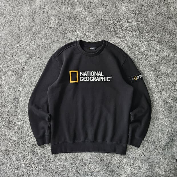 NATIONAL GEOGRAPHIC 긴팔 맨투맨