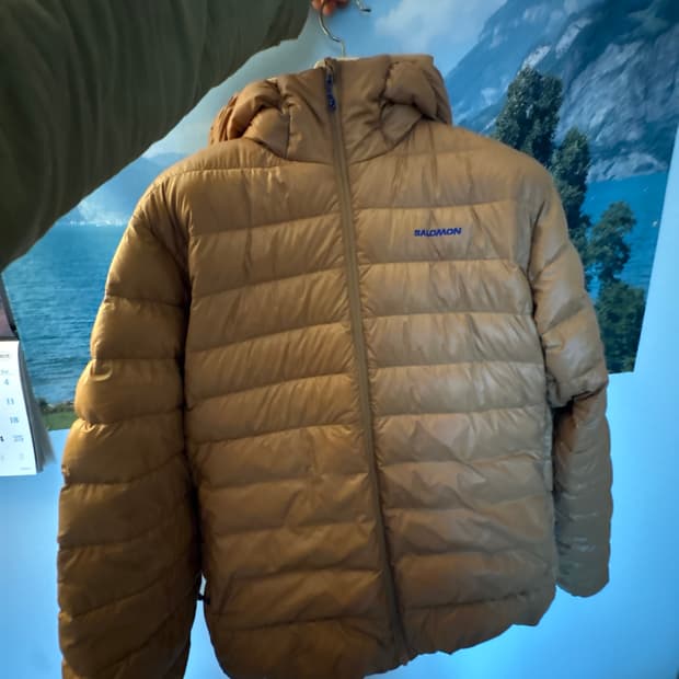 살로몬 경량 패딩