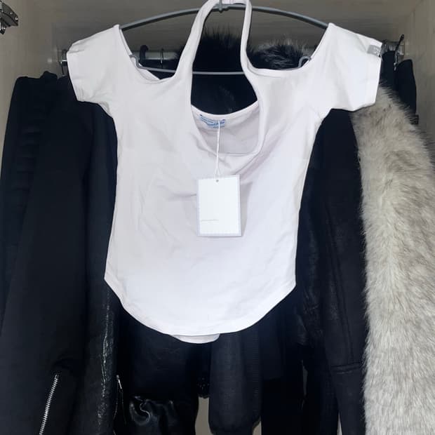 <새상품>플노팔 사은품 반팔티