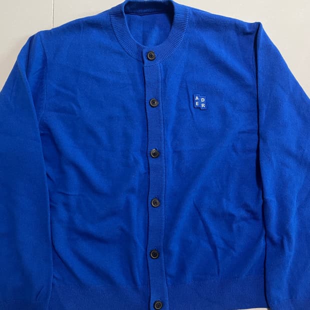 아더에러 시그니피컨트 가디건 01 블루