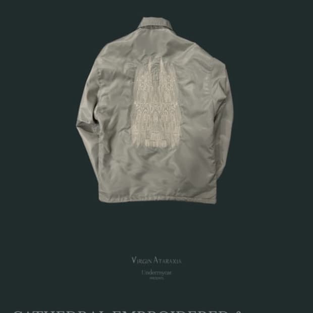 언더마이카 대성당 코치 자켓 1