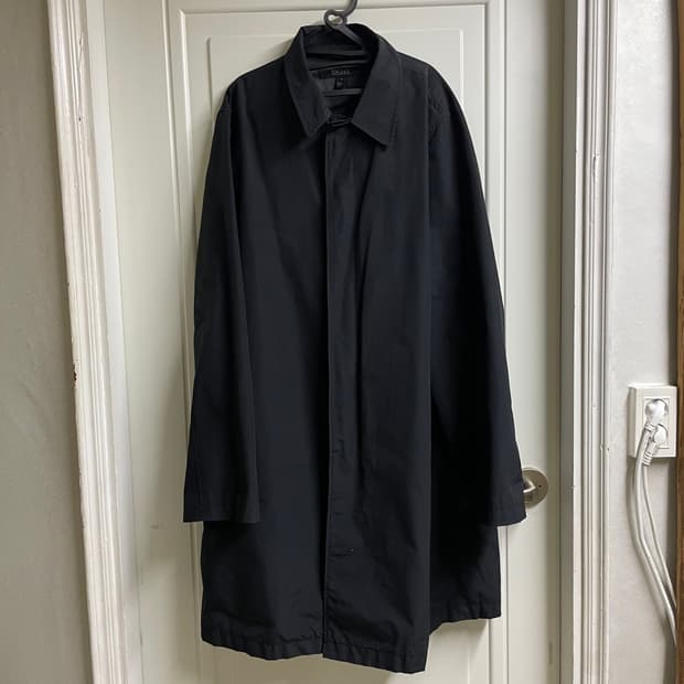 DKNY 클래식 블랙 싱글 트렌치코트 