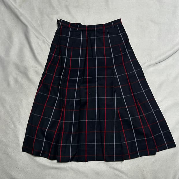 버버리 노바체크 네이비 스커트