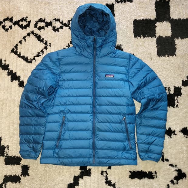 19FW 파타고니아 후디 경량패딩 블루