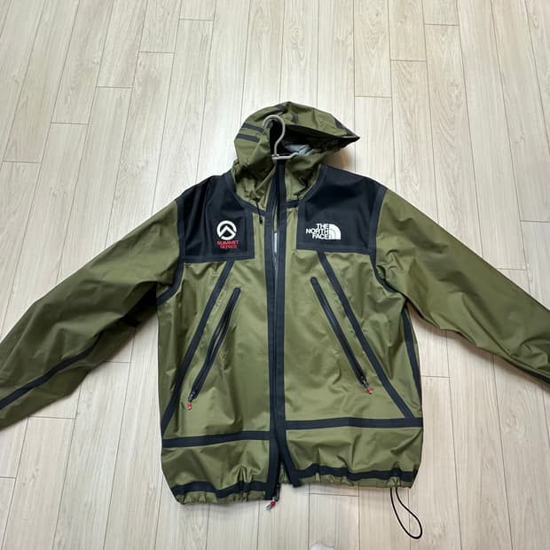 슈프림 노스페이스 테이프심 자켓 올리브 M