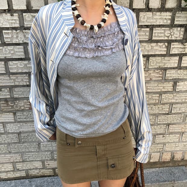 lace frill sleeveless top 