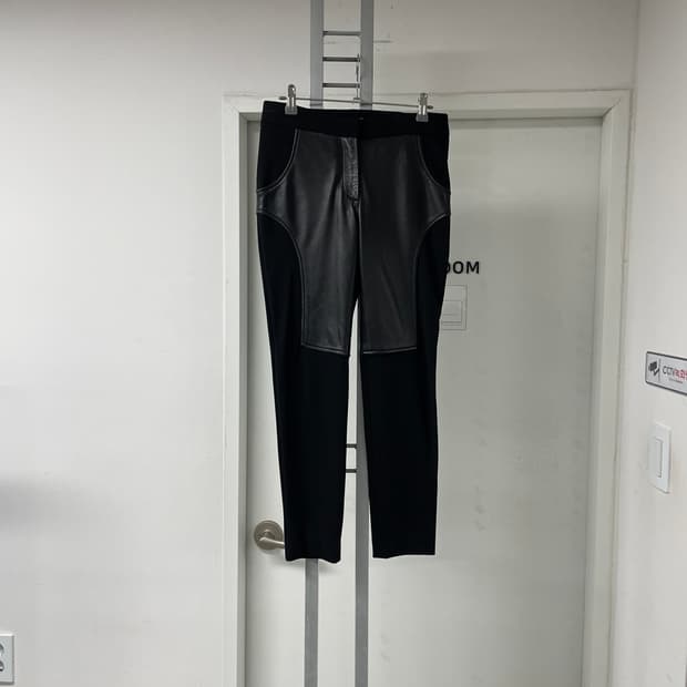알렉산더왕 레더 디테일 팬츠 XS(W)